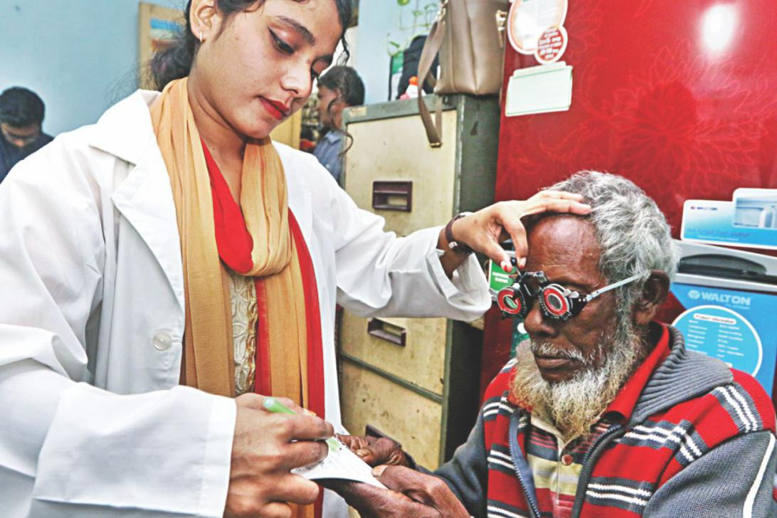 Eye camp